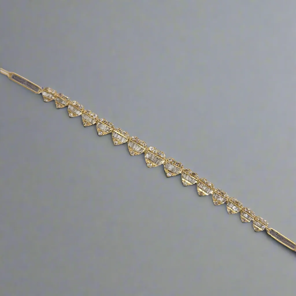 14K Gold Paperclip With Center Diamond Hearts Bracelet