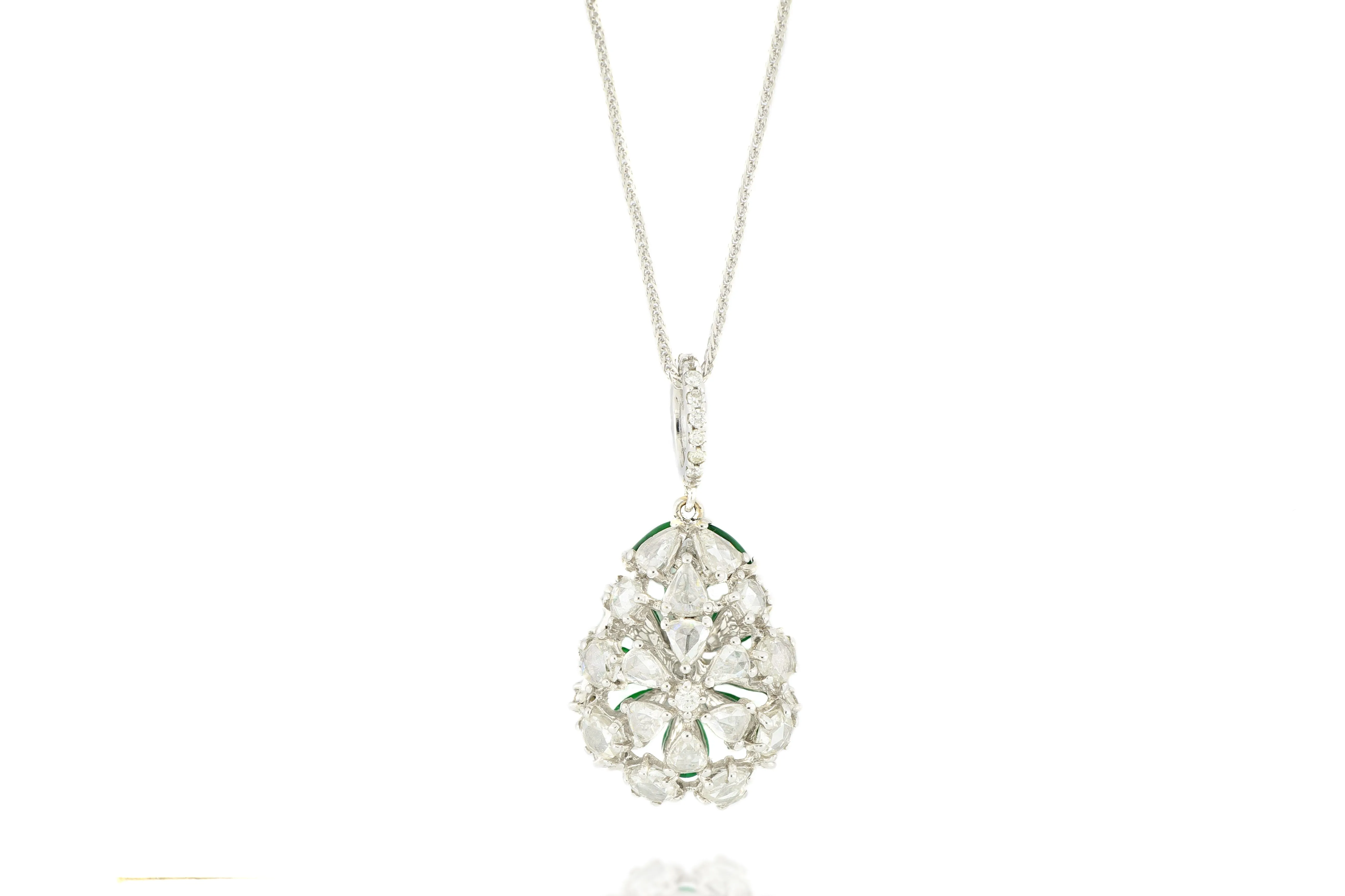 18K Gold Jadeite Pendant