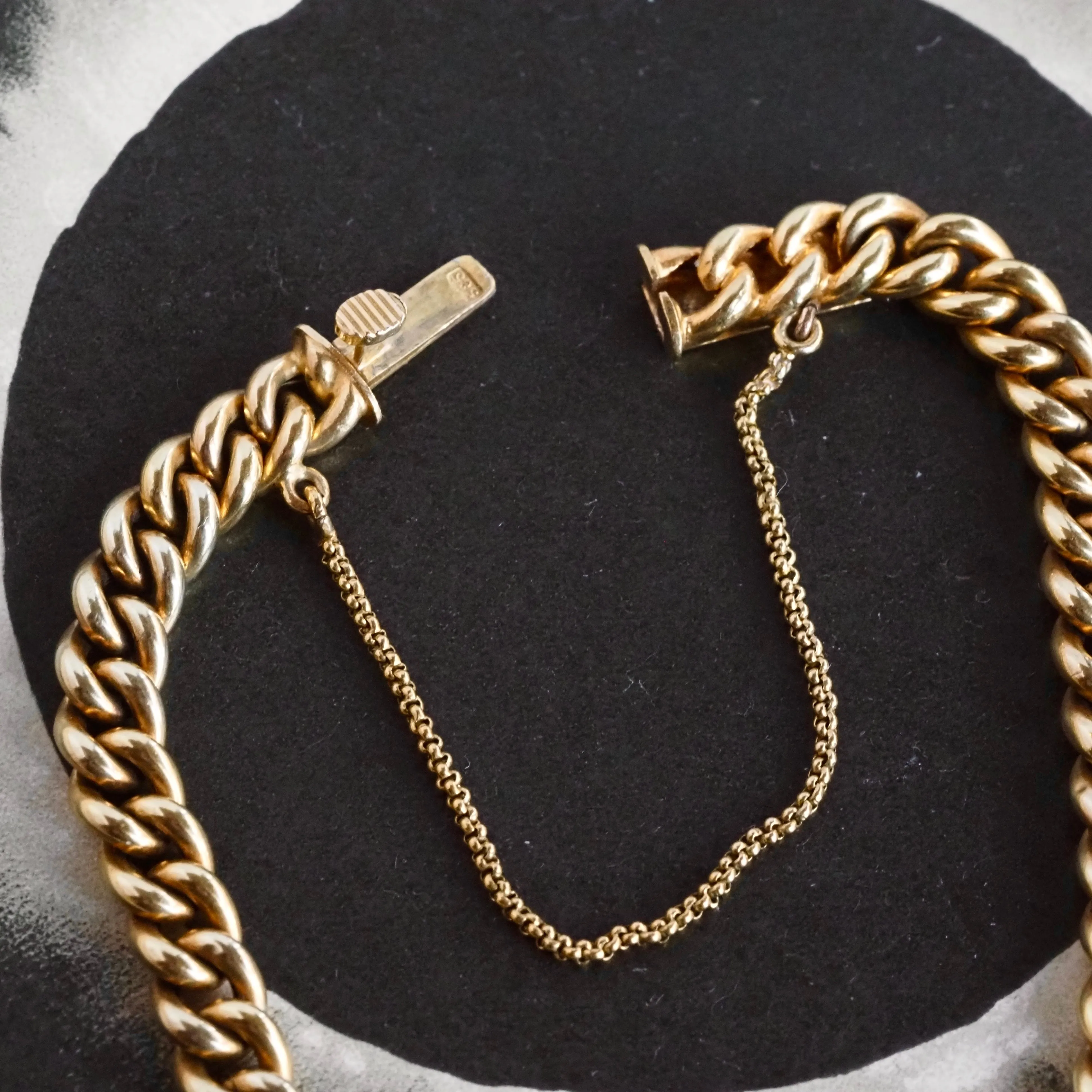 Antique Emerald and Diamond 14k Gold Bloomed Curb Chain Bracelet