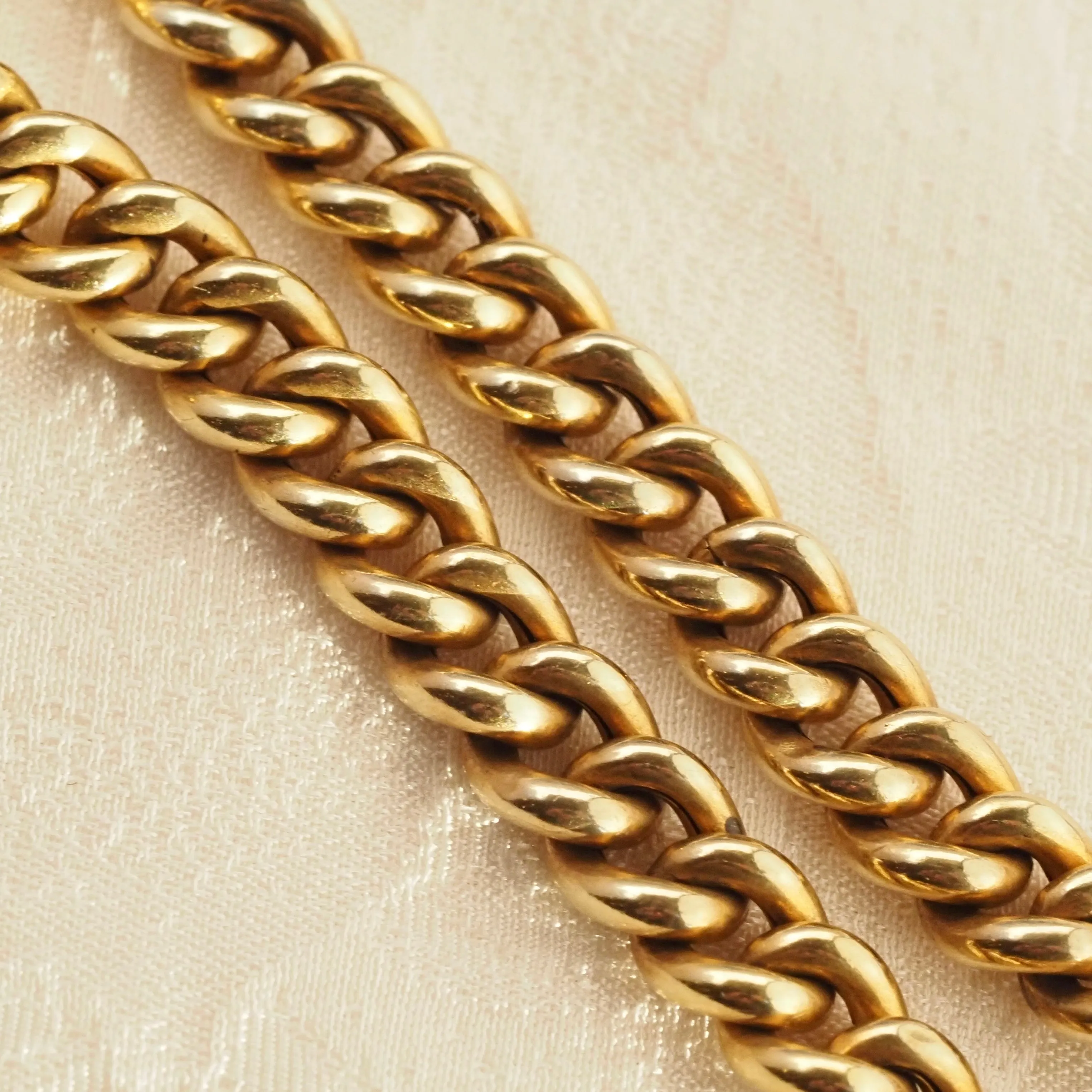 Antique Emerald and Diamond 14k Gold Bloomed Curb Chain Bracelet