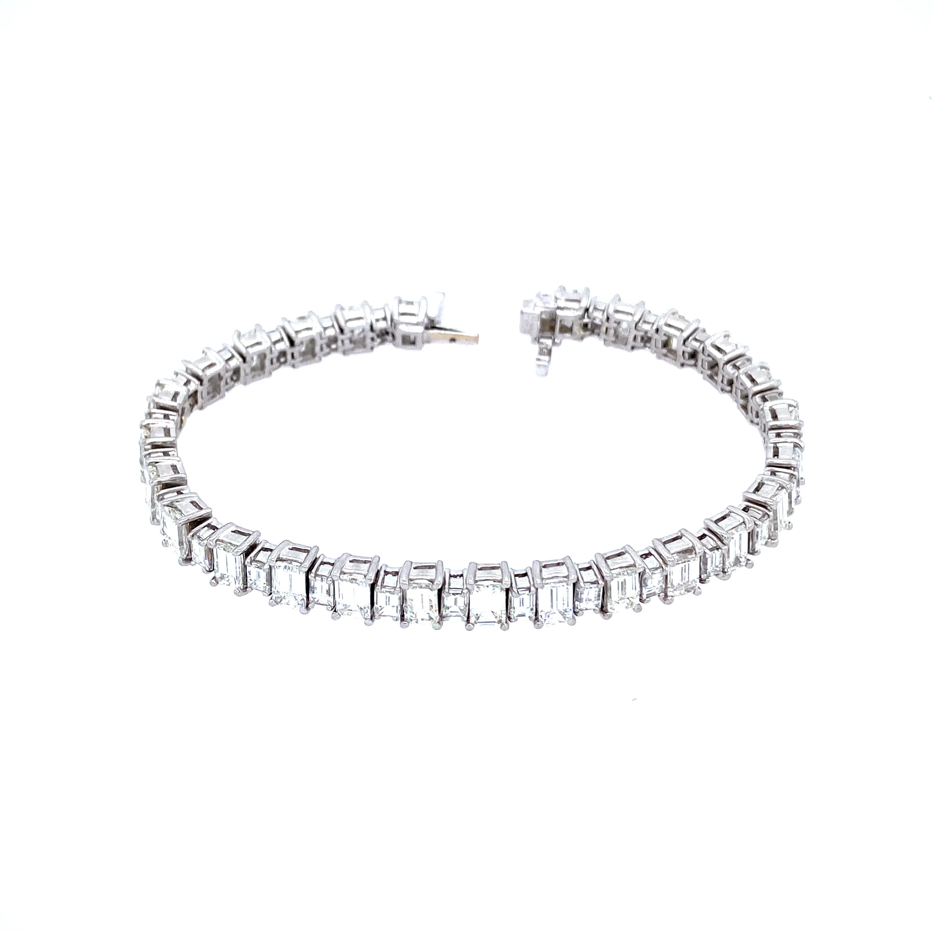 Emerald Diamond Tennis Bracelet