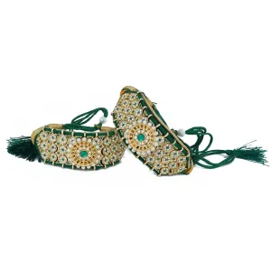 Emerald Pearl: Diamond Hand Bracelet