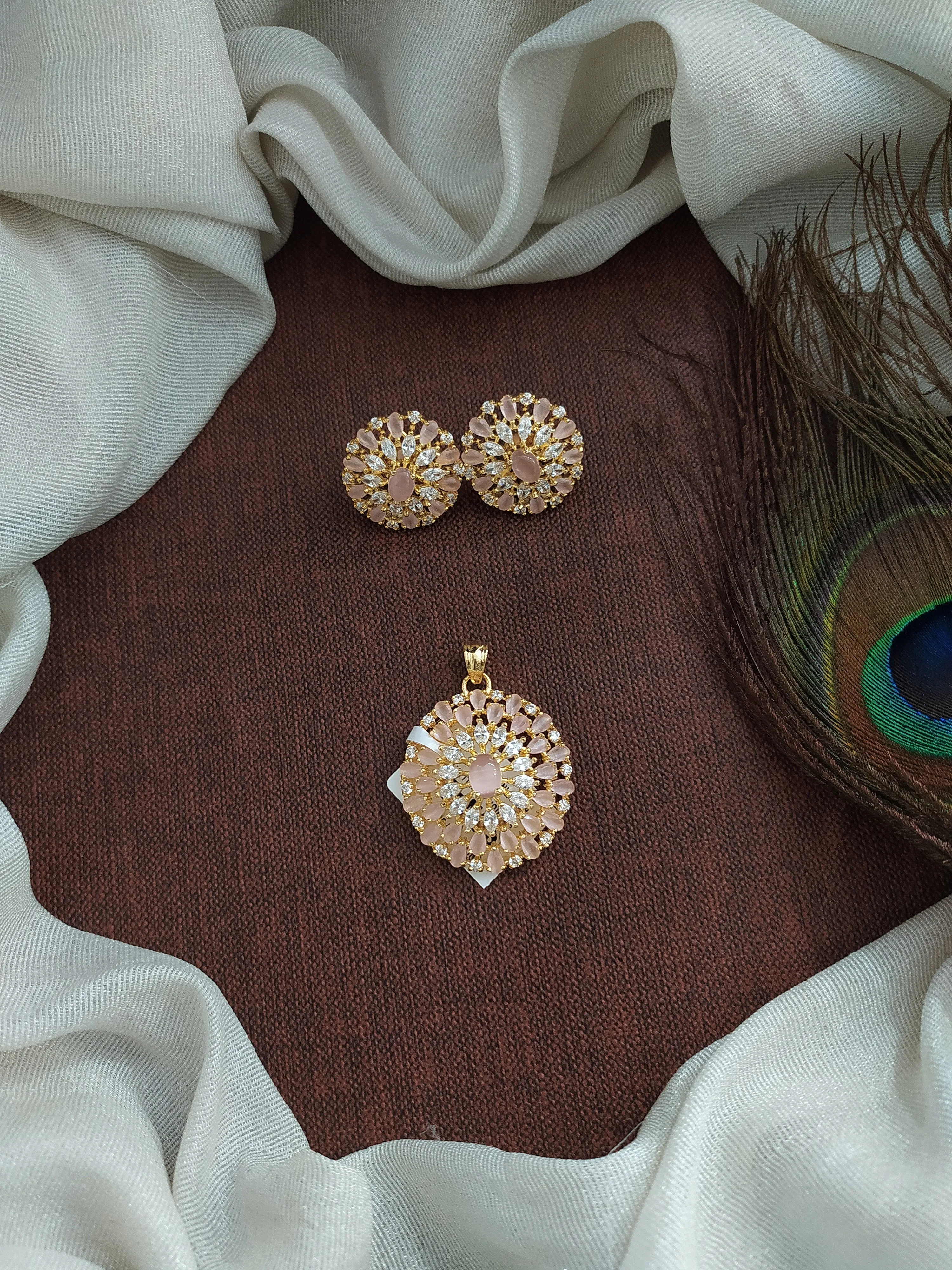 Radiant Gold-Plated Zircon Round Pendant Set